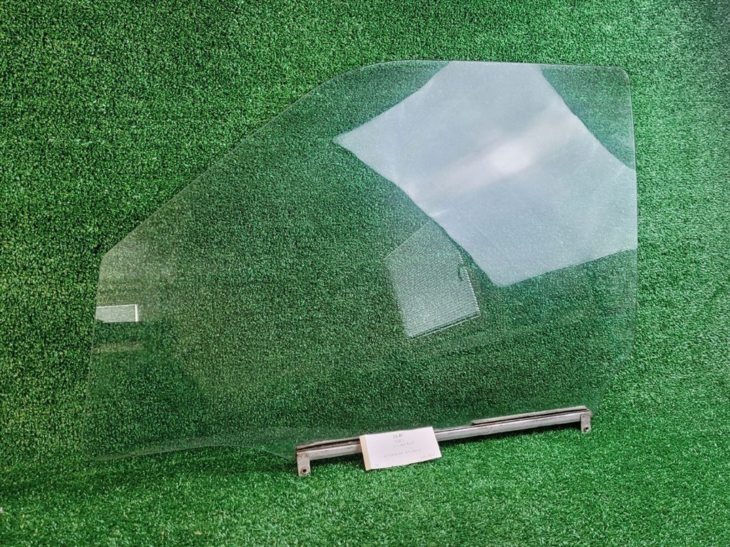 SUZUKI SWIFT III Bal első Ablak 1. kép