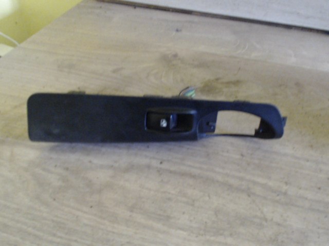 DAEWOO Tacuma 02-08 Bal hátsó ablakemelő kapcsoló 1. kép