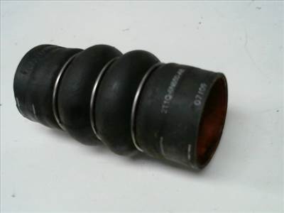 FORD TRANSIT CONNECT 02- Intercooler cső