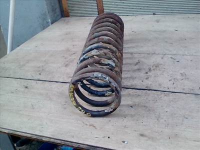 MARUTI 800 Hátsó rugó 