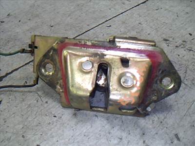 NISSAN MICRA K11 92.08-00.07 Csomagtér ajtó zárszerkezet
