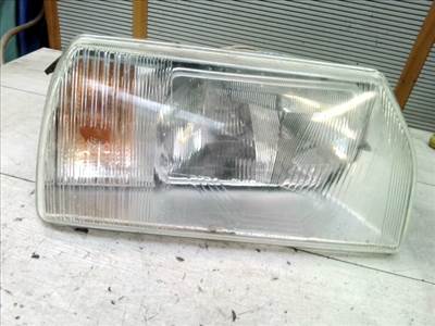 SKODA FAVORIT Jobb első fényszóró