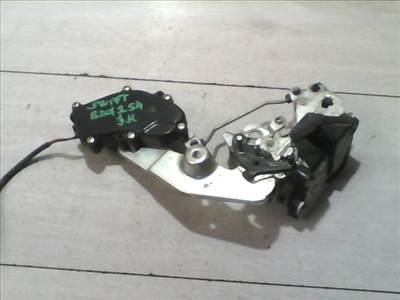 SUZUKI SWIFT 89-96 Jobb hátsó ajtó zárszerkezet központi záras