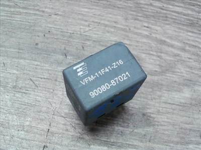 TOYOTA C-HR 16.09.01-19.09.30 Relé