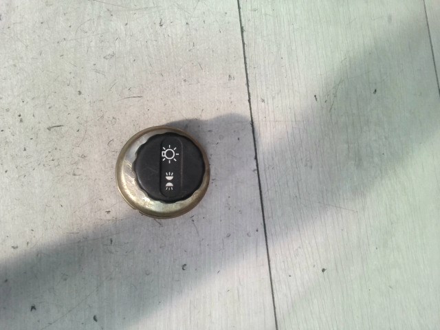 TRABANT 1,1 Világításkapcsoló 1. kép