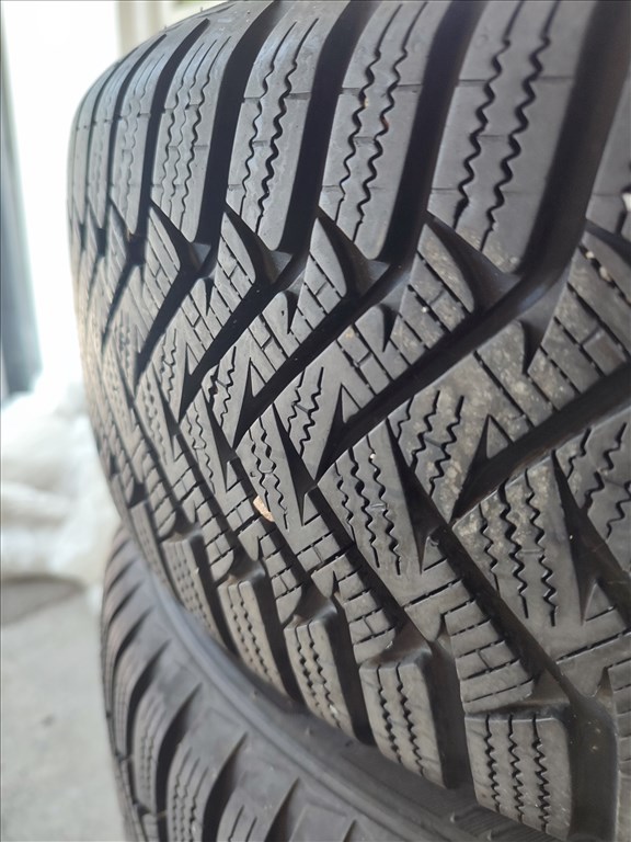 205/55 R16 91T Laufenn iFit téli gumi + 6,5Jx16H2 5 lyukas lemezfelni Audi A3  6. kép