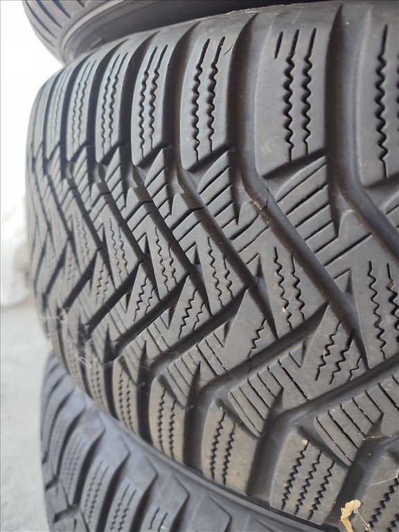 205/55 R16 91T Laufenn iFit téli gumi + 6,5Jx16H2 5 lyukas lemezfelni Audi A3  8. kép