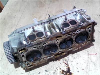 MITSUBISHI LANCER 96-98 Hengerfej. benzines