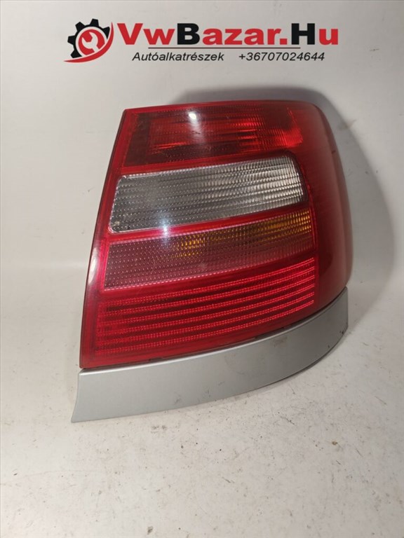 Hátsó lámpa AUDI A4 B5 sedan  8d0945096c 8D0945096C 1. kép