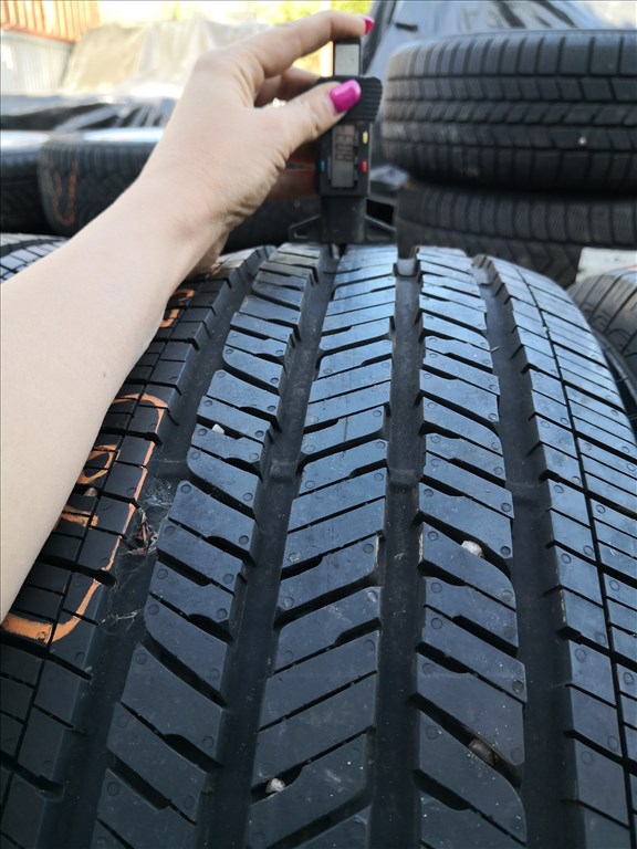 255/70 R18 Bridgestone nyári gumi 90000ft a 4db/78/ 2. kép