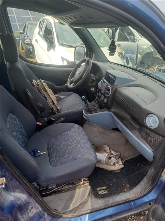Fiat Doblo I bontott alkatrészei 2. kép