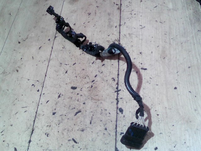 FIAT ALBEA 02.01.01-04.12.31 Injektor elektromos csatlakozó  1. kép