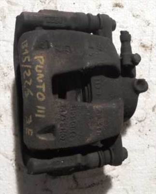 FIAT GRANDE PUNTO 05.10- Jobb első féknyereg munkahengerrel