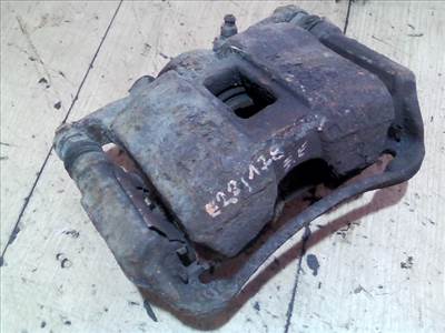 HONDA Stream 2000.10.01-2006.12.31 Jobb első féknyereg munkahengerrel