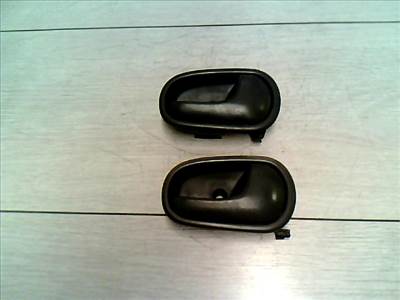 MAZDA 121 90.12.01-96.02.28 Jobb első belső kilincs