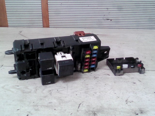 MITSUBISHI Space Star 2000.09.01-2004.12.03 Biztosítéktábla BCM BSI BSM SAM GEM modul  1. kép