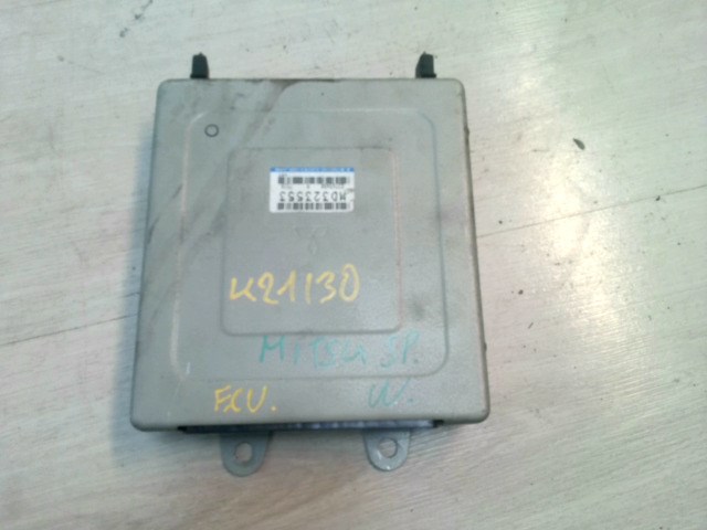 MITSUBISHI SPACE WAGON Motorvezérlő egység ECU PCM modul 1. kép