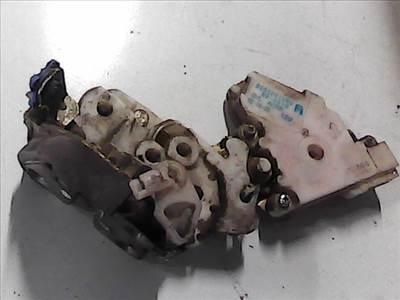 NISSAN PRIMERA P10 90.10-96.10 Jobb első ajtó zárszerkezet központizáras