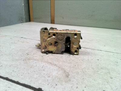 PEUGEOT 309 Jobb hátsó ajtó zárszerkezet mechanikus