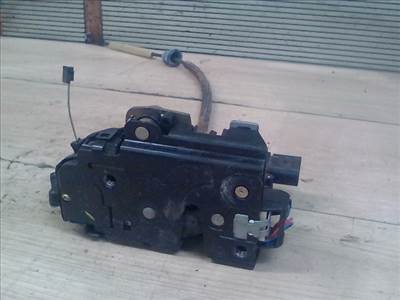 SEAT Toledo 1999.04.01-2004.09.30 Jobb hátsó ajtó zárszerkezet központi záras