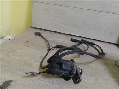 SUZUKI SWIFT 89-96 Gyújtáselosztó és gyertyakábelek