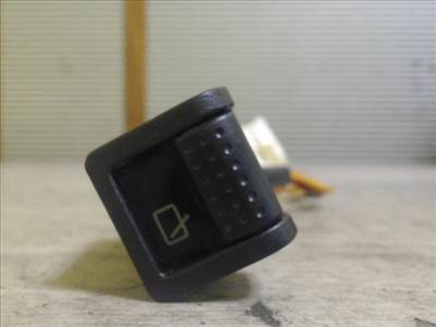 SUZUKI SWIFT 96-05 Hátsó ablaktörlő kapcsoló