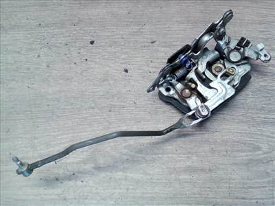 SUZUKI SWIFT 96-05 Jobb első ajtó zárszerkezet mechanikus
