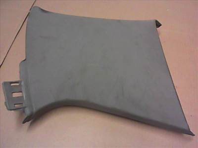 VOLKSWAGEN TOUAREG 02.11-10.05 D oszlop burkolat bal