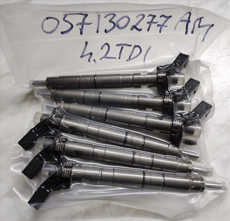 Audi A8 4H Q7 4L vw Touareg 4.2tdi porlasztó 057130277am 1. kép