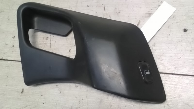 CITROEN XANTIA Jobb első ablakemelő kapcsoló 1. kép