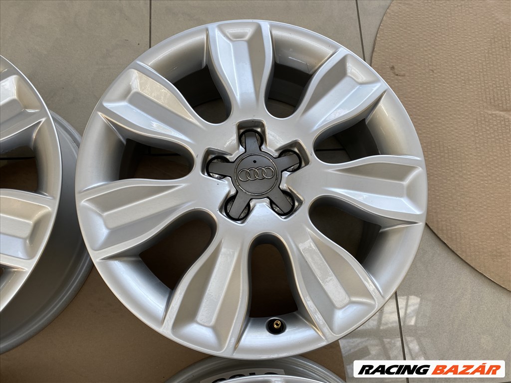 (3139)  Audi 16 gyári alufelni felni, 5x100, A1 A2 6. kép