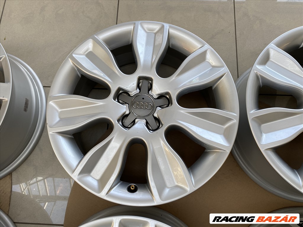 (3139)  Audi 16 gyári alufelni felni, 5x100, A1 A2 7. kép