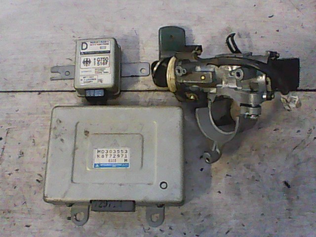 MITSUBISHI SPACE WAGON Motorvezérlő egység ECU PCM modul 1. kép