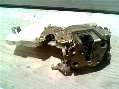 NISSAN MICRA K11 92.08-00.07 Jobb első ajtó zárszerkezet központizáras