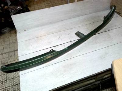 NISSAN Pickup 1997.01-2000 Első lökhárító díszléc