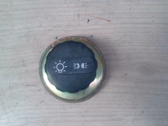 TRABANT 1,1 Világításkapcsoló 1. kép