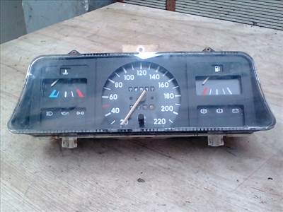 OPEL KADETT E Kilóméteróra