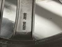 5x120 lyukosztású 18" használt alufelni, rajta 245/45 használt Pirelli nyári gumi gumi