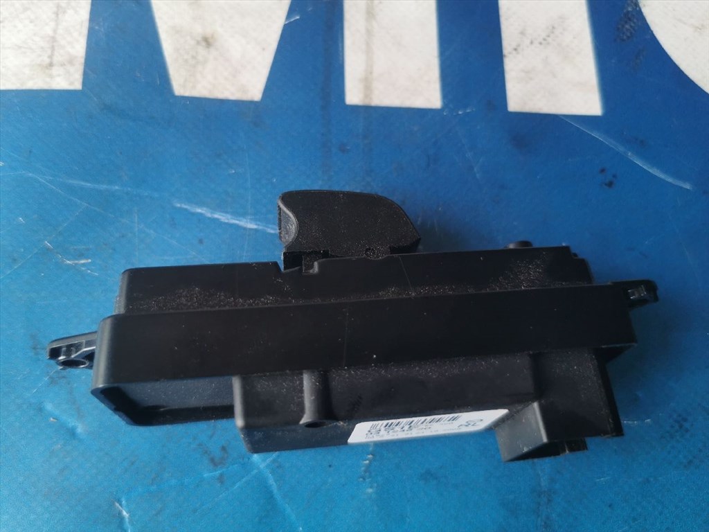 Mazda 6 (2nd gen) MAZDA 6 Jobb hátsó Ablakemelő Kapcsoló  gs1e03124620 2. kép