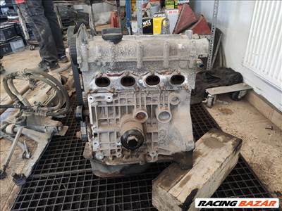 Skoda Fabia II Combi 1.4 16V - Motor (Fűzött blokk hengerfejjel) (bxw176368)