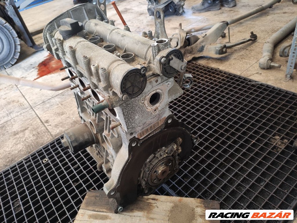 Skoda Fabia II Combi 1.4 16V - Motor (Fűzött blokk hengerfejjel) (bxw176368) 4. kép