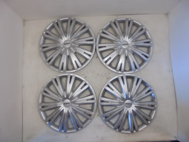    R16 TOYOTA dísztárcsa 1. kép