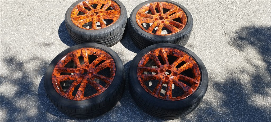 Opel D Corsa Opc gyári 17" alufelni szett egyedi kivitelben, 215/40 Bridgestone nyári gumival eladó! 1. kép