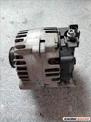 Toyota Auris (E180) 1.6 diesel N47C16A generátor  8574045