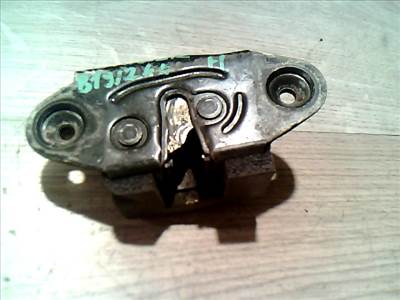 CHRYSLER VOYAGER 96-01 Csomagtérajtó zárszerkezet