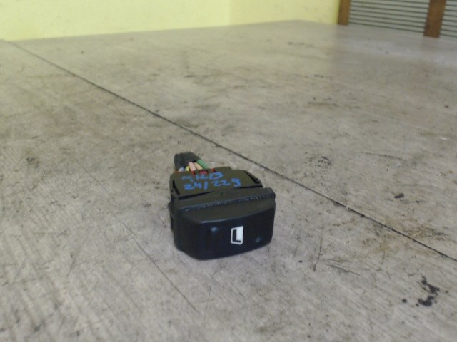 CITROEN XSARA PICASSO 04- Jobb első ablakemelő kapcsoló 1. kép