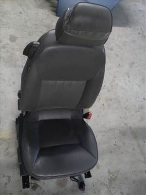 FIAT Croma 3 2005.06.01-2010.02.28 Jobb első ülés