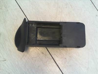FORD FOCUS 98-04 Hamutartó