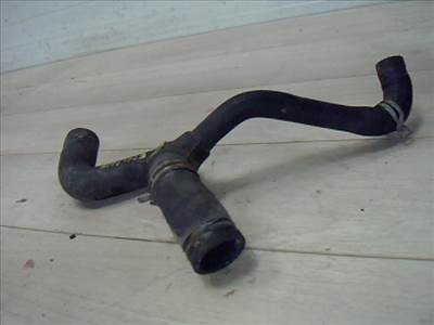 FORD FOCUS 98-04 Vízcső elosztó