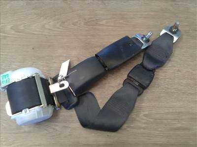 INFINITI G37 Cabrio Bal hátsó biztonsági öv